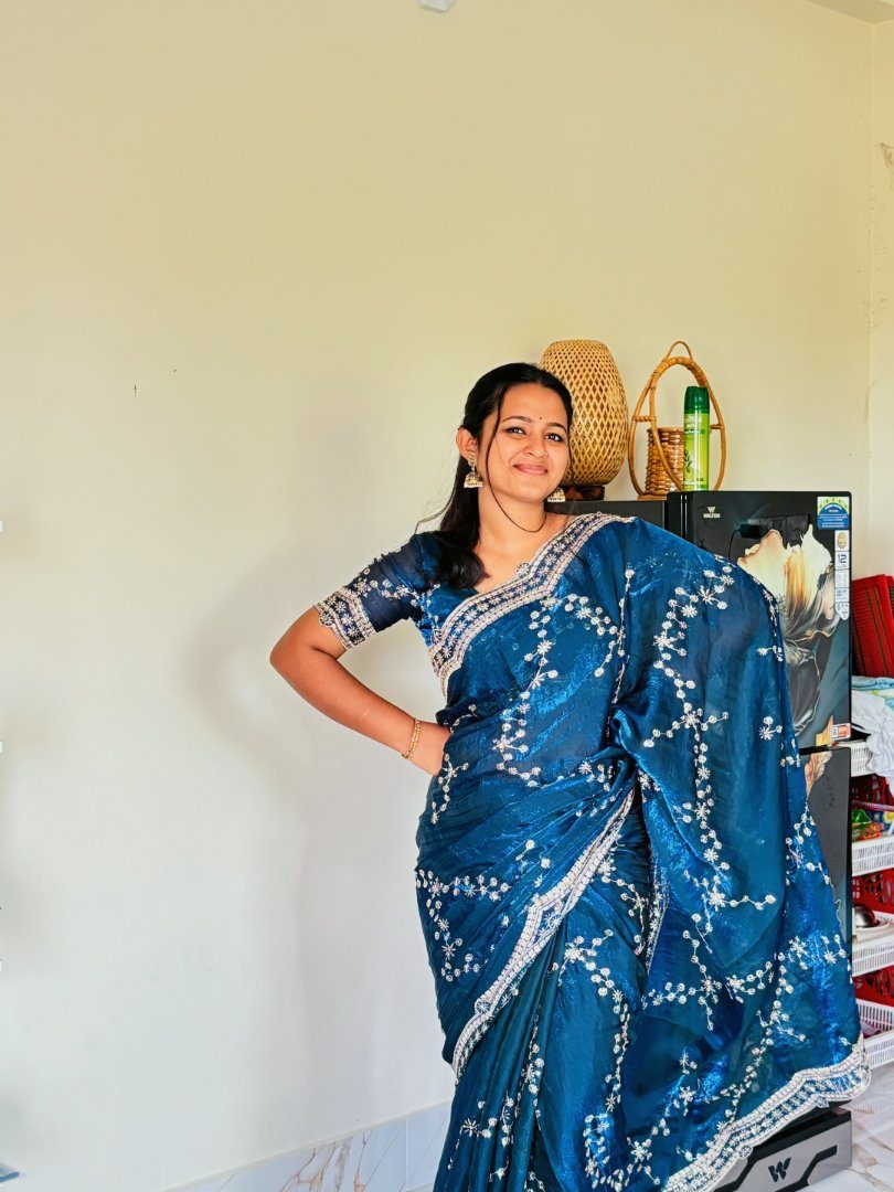 লতা শাড়ী — ছবি ৭