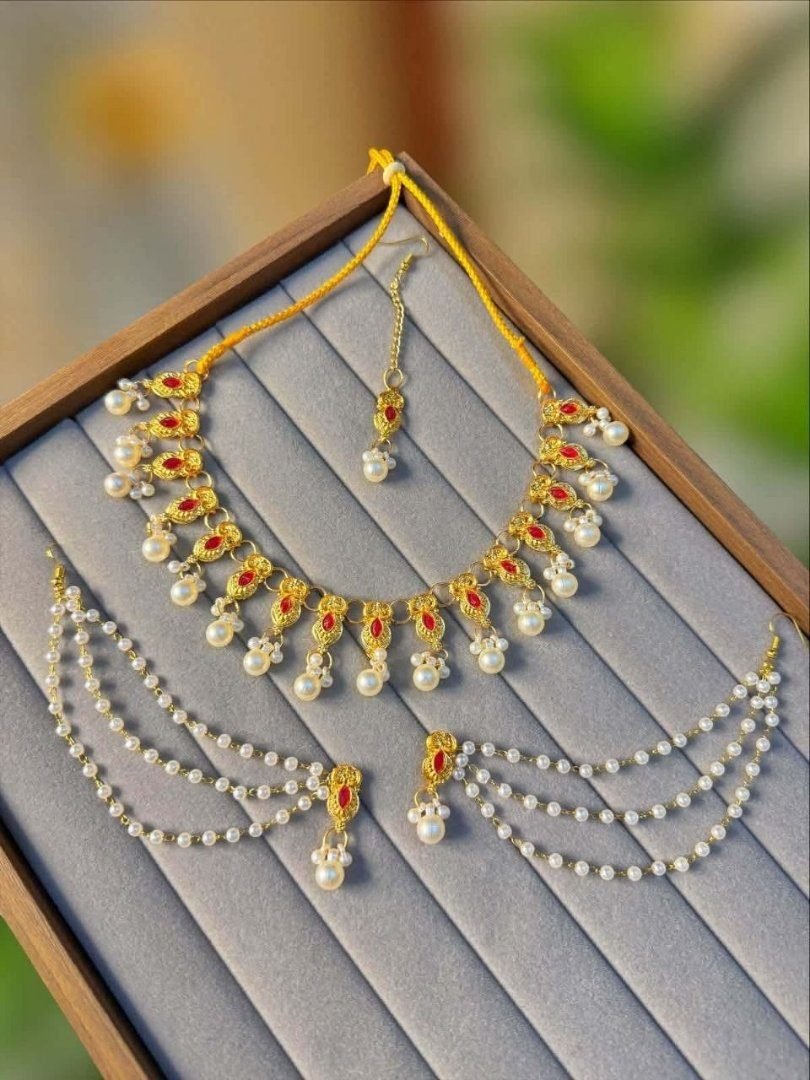Pearl Kundon Set ( মুক্তার কুন্দন সেট)