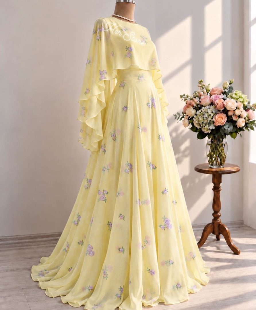 Exclusive Cape Gown — photo 2