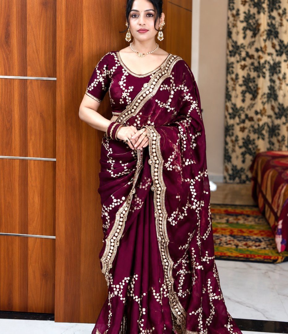 লতা শাড়ী — ছবি ৩
