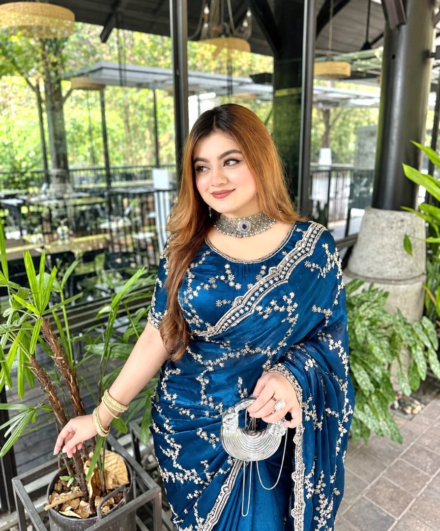 লতা শাড়ী — ছবি ২