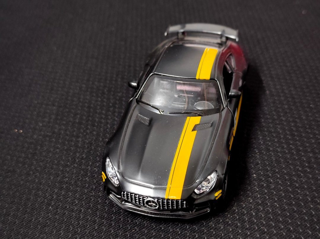 Mercedes Benz Metal Car