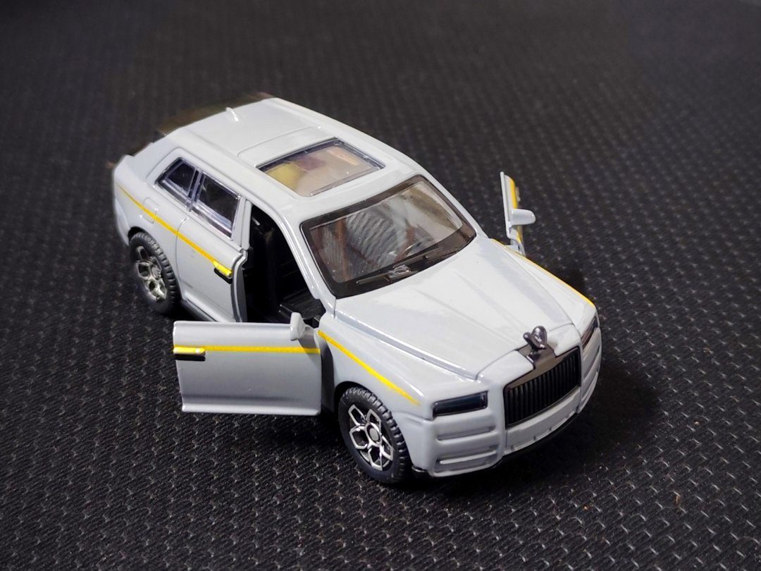 Rolls Royce Metal Car Model — ছবি ২