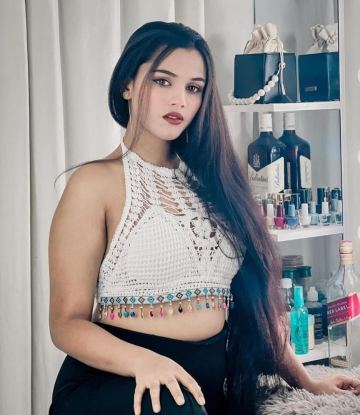 Crochet Beaded Halter Top — DailyAura
