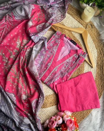 Three pisces — Tasnuva Fashion 2.0